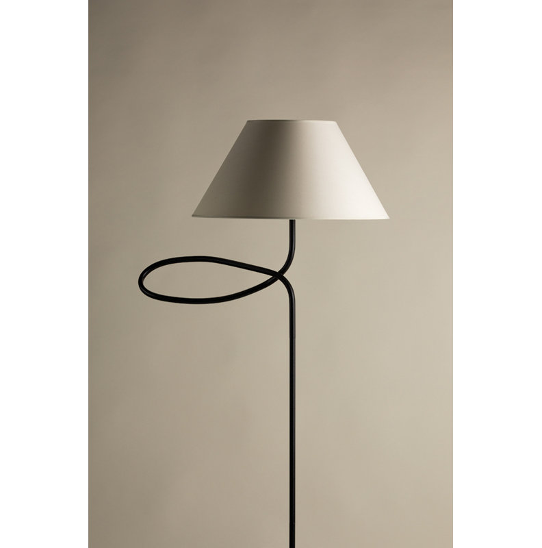 Fillea Floor Lamp