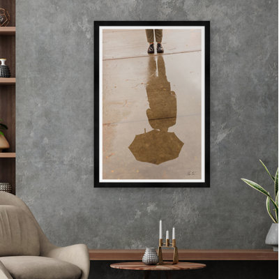 Umbrella Reflection par Tim Klein - Photographie avec cadre photo