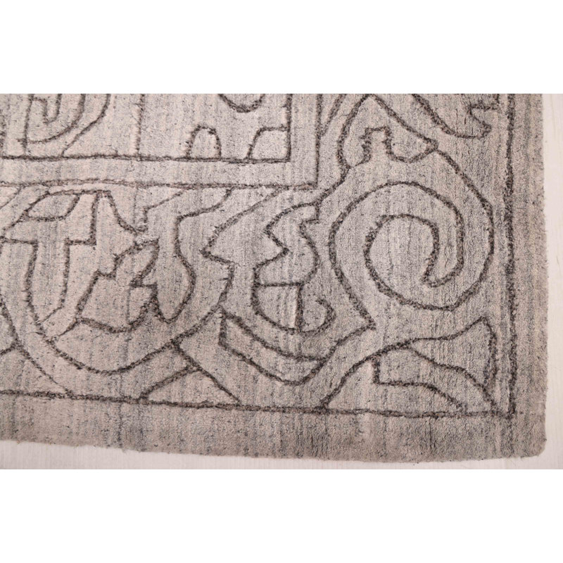 Ananda Grey Rug 5'3" x 7'11"