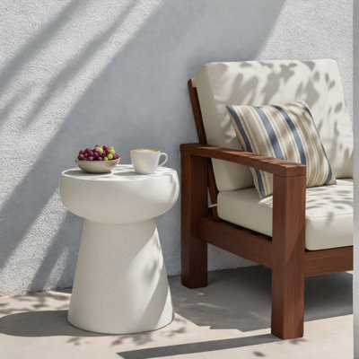 Tables de patio peu encombrantes, décor moderne en béton Mgo pour l'intérieur et l'extérieur