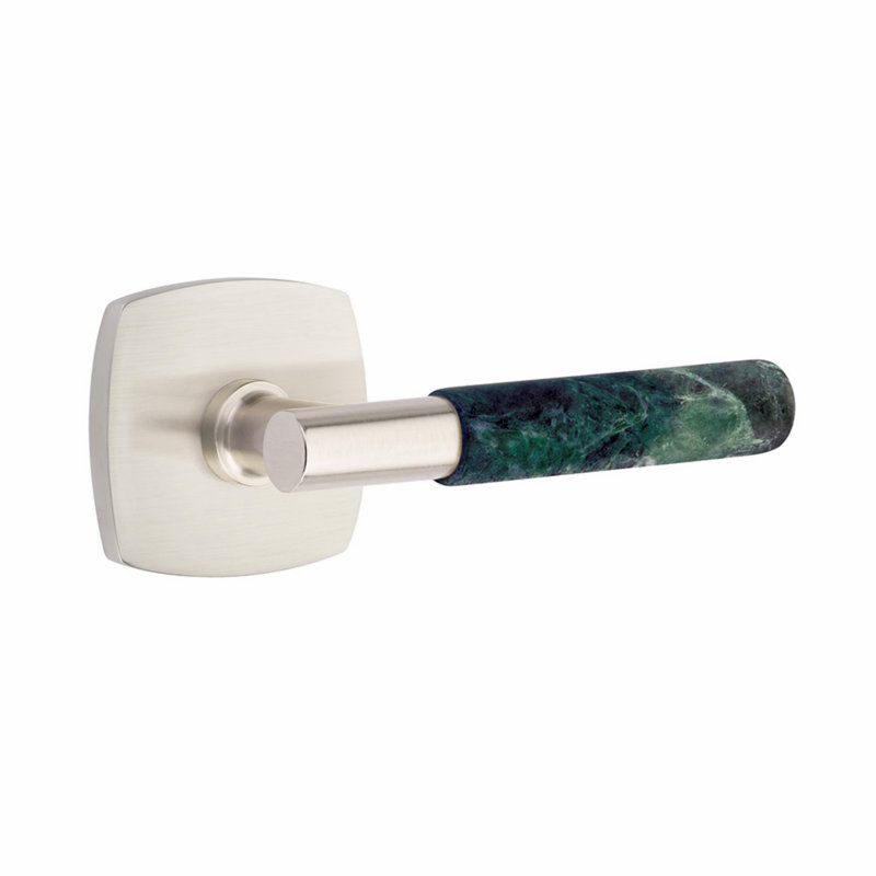 Ensemble de levier de passage Emtek Select, rosette Urban Modern, tige en T, poignée en marbre vert, l 5,875 po x L 5,875 po