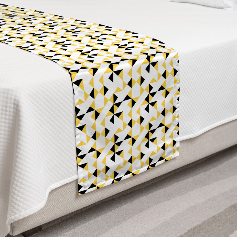 Ambesonne Geometric Bed Runner Modern Triangles Pattern Mustard White, Twin