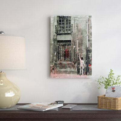"first graffiti" , impression sur toile tendue