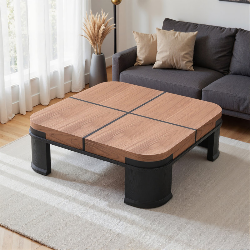 Table basse de style rétro classique français