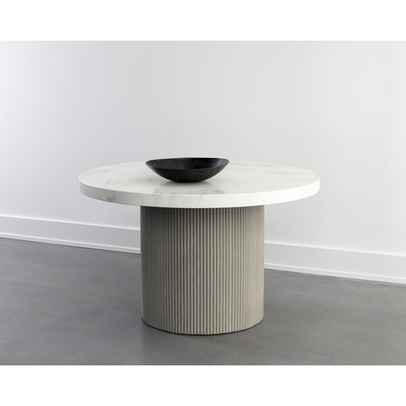 Table de salle à manger Zali, H 30 po x L 55 po x l 55 po, Gris