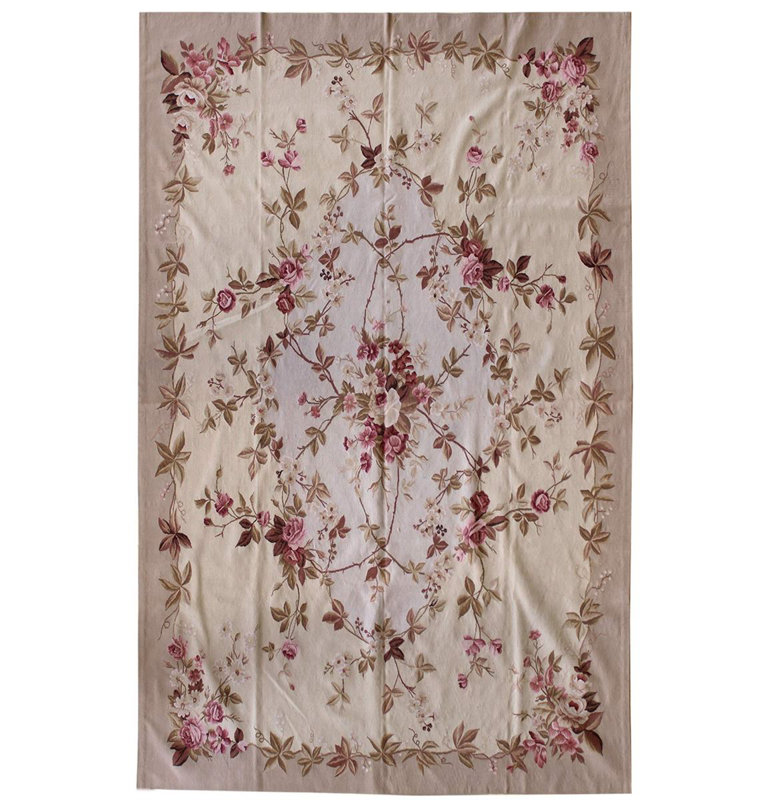 Tapis unique rouge / vert 8 pi 11 po x 11 pi 11 po