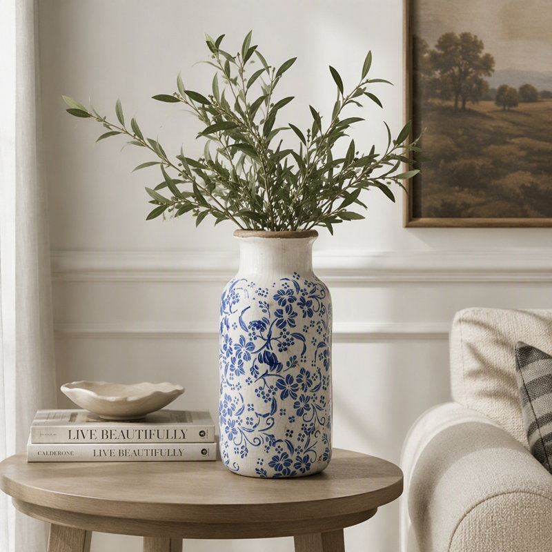 D5,7x12,5 "Vase décoratif en céramique bleu et blanc avec motifs floraux traditionnels