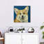 Corgi sur fond bleu