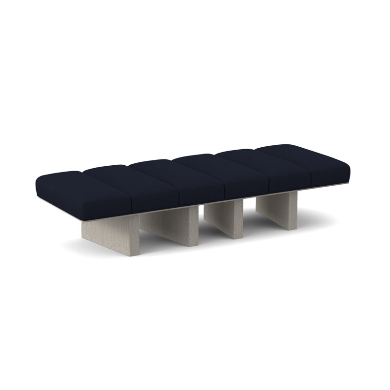 Banc rembourré Oblique, Uniforme Margaret, Bisque