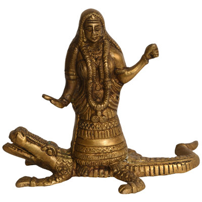 Khodiyar Mata sur crocodile