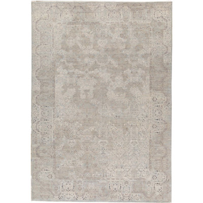 Hand-Knotted High-Quality Gray Area Rug