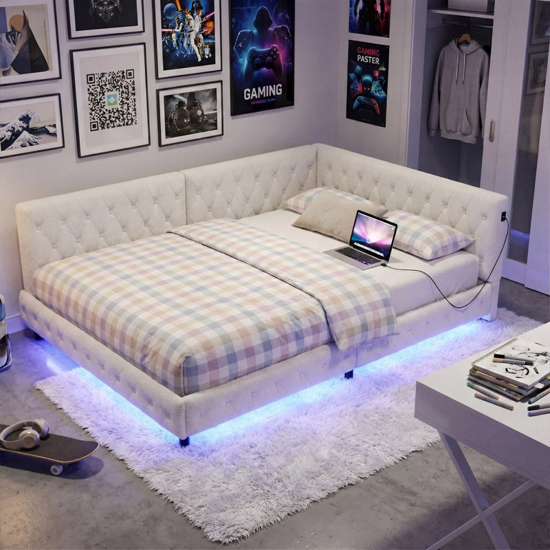 Upholstered Daybed, White