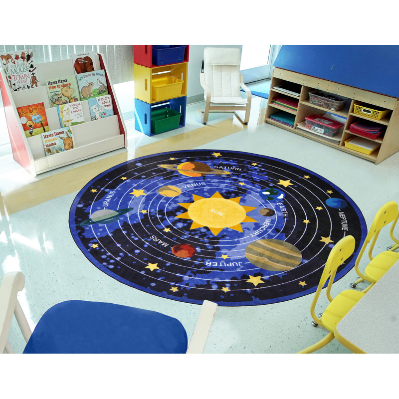 Machine Woven Nylon Rug, Round 5'4"