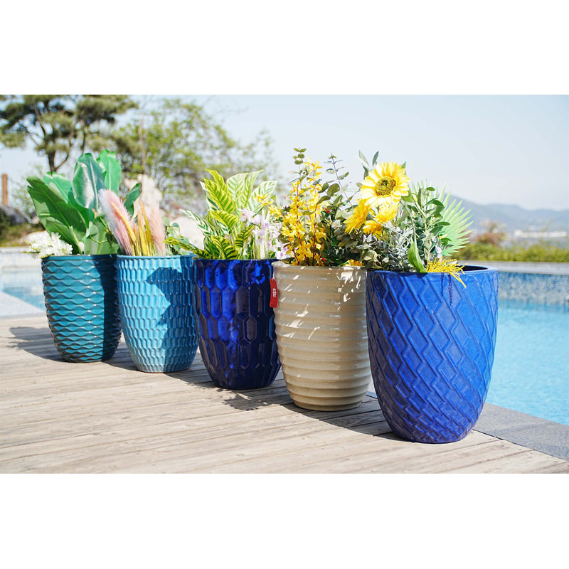 Stylish Ceramic Flowerpot, Ideal Modern Planter for Patio, Garden, and Windowsill Decor, Enhancing Outdoor and Indoor Spaces