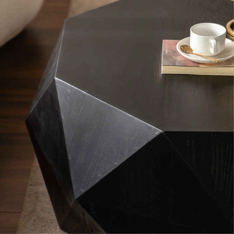 Table basse rétro américaine de 96,5 cm (38 po) avec trois textures distinctes - Surface 3D noire de style antique et bois de sapin, attrayante