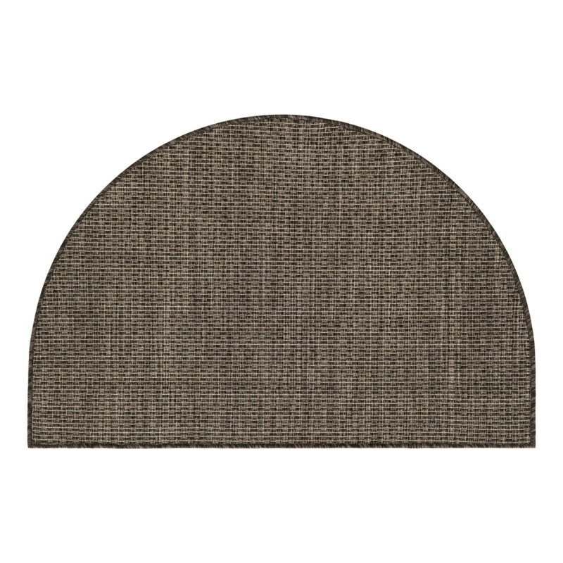 Avaughn Black Indoor/Outdoor Area Rug, Half-circle 2'7" x 4'1", Black