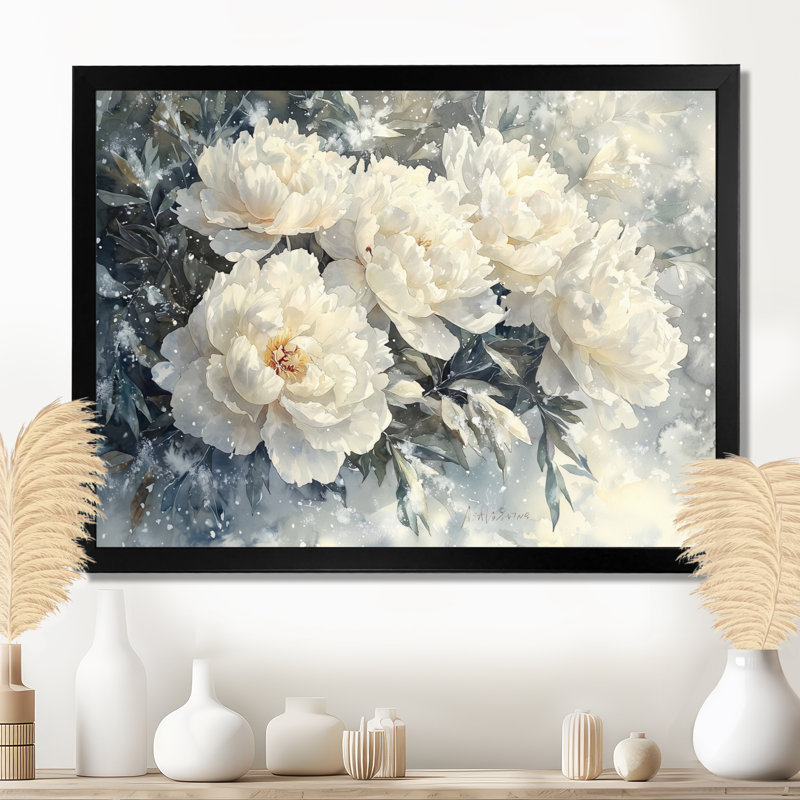 «Snow Draped Peony Blooms II» - pivoines, art mural, H 30 po x l 40 po, Cadre simple noir