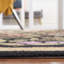 Tapis floral en laine crocheté à la main noir Kinchen-21274825