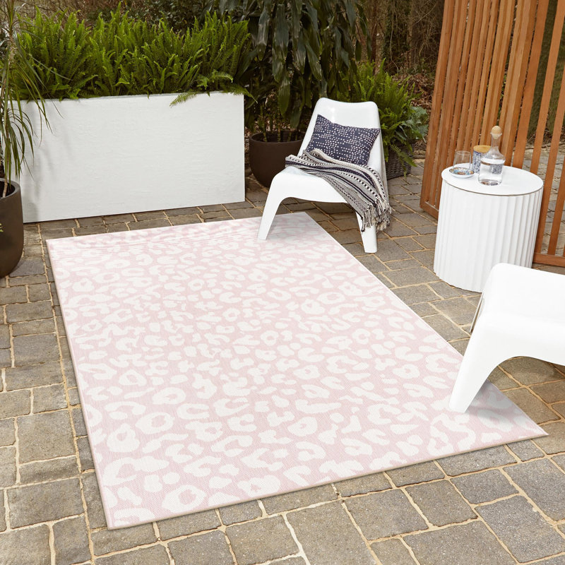 Animal Print Indoor / Outdoor Rug, Rectangle 10' x 14'