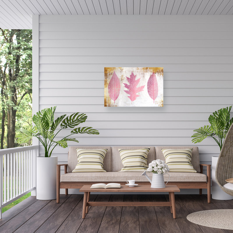 Tina Lavoie The Three Graces II Outdoor  Canvas, H 22 po x l 32 po