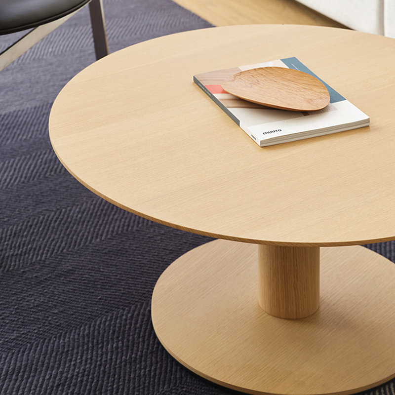 Table basse ronde au design élégant, Burlywood