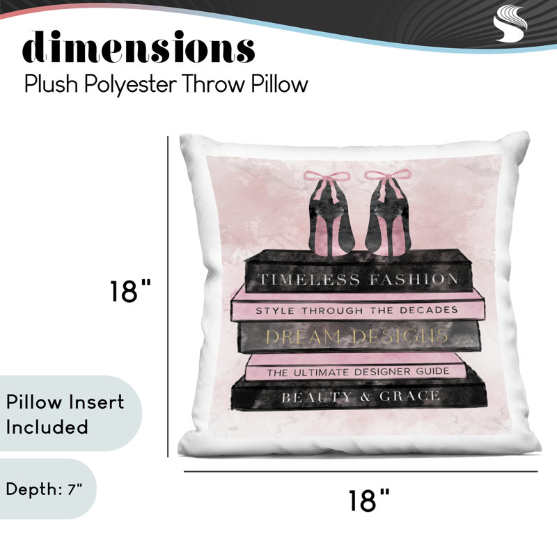 Coussin décoratif Blush Fashion Book Stack, imprimé par Natalie Carpentieri