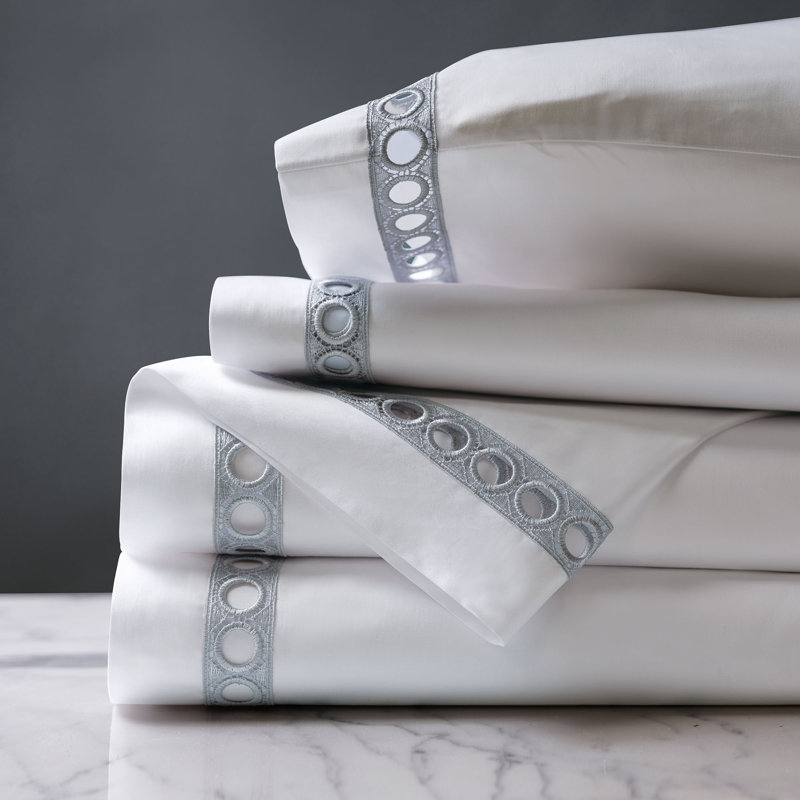 Montecito Egyptian Cotton Sateen Sheet Set, Cal.King Sheet Set + 2 Pillowcases, White/Silver