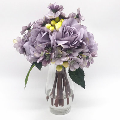 Arrangement floral en soie mélangée dans un vase
