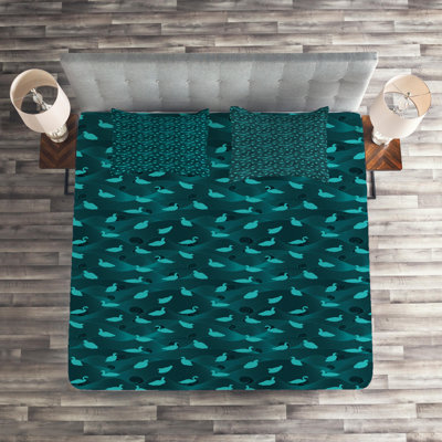 Owl Farmhouse / Country Geometric Shapes Coverlet