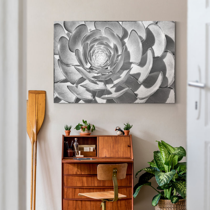 Un après l’autre ii-impression sur toile, H 12 po x l 8 po x P 1 po
