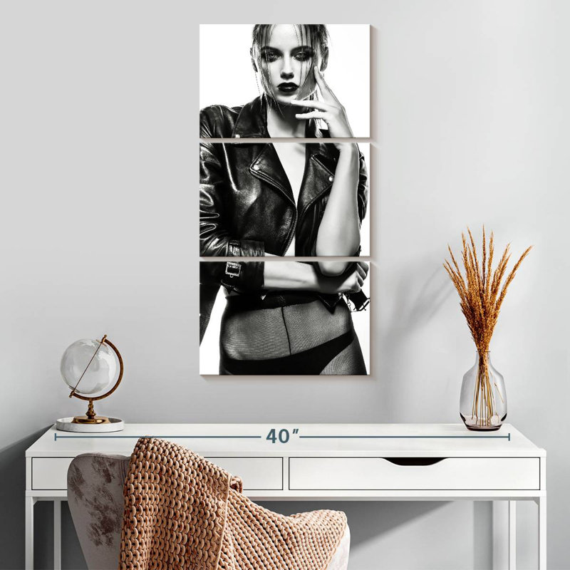 Fashion Emotion, H 32 po x l 15 po
