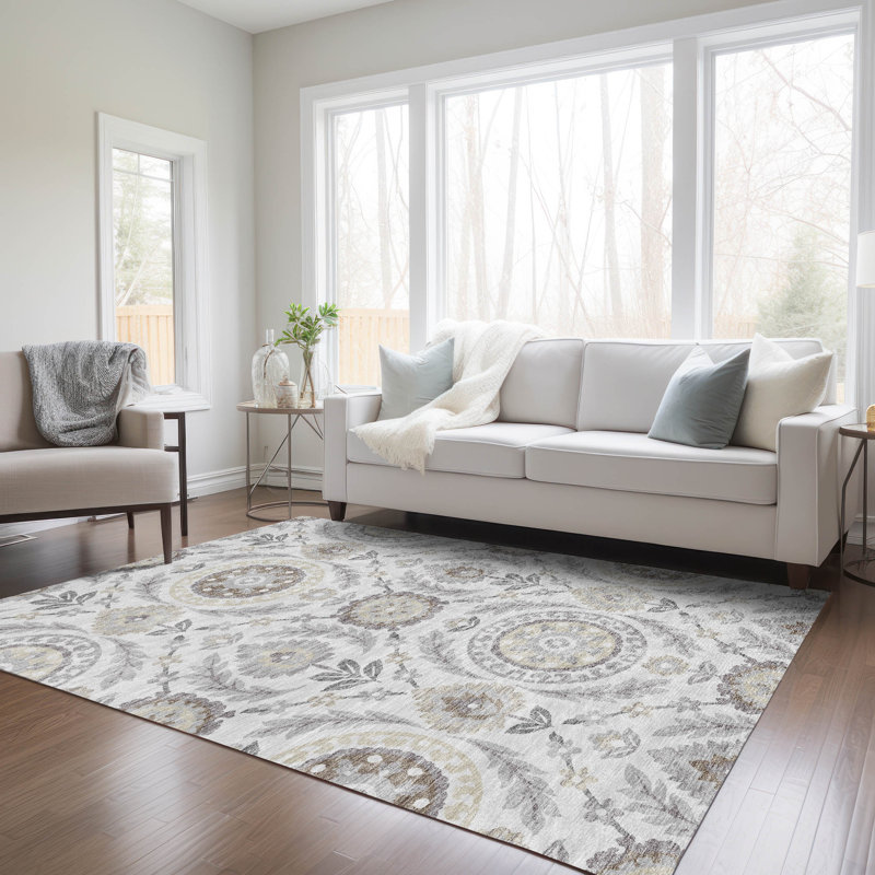 Mahaney Floral Indoor / Outdoor Rug, Rectangle 2'6" x 3'10"