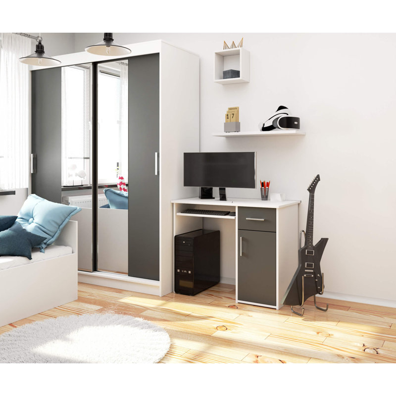 Sidsel Desk