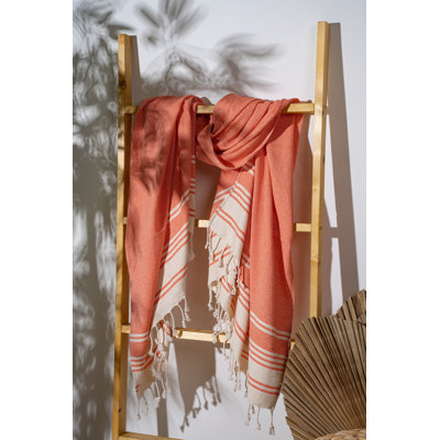 Luxueuse serviette de plage 100% coton et polyester Fouta, 35,4 po x 66,9 po | Léger 6,3 oz | Couleur orange éclatante, séchage rapide, lavable en machine à 86 ° F | Parfait pour la plage, la piscine ou le spa