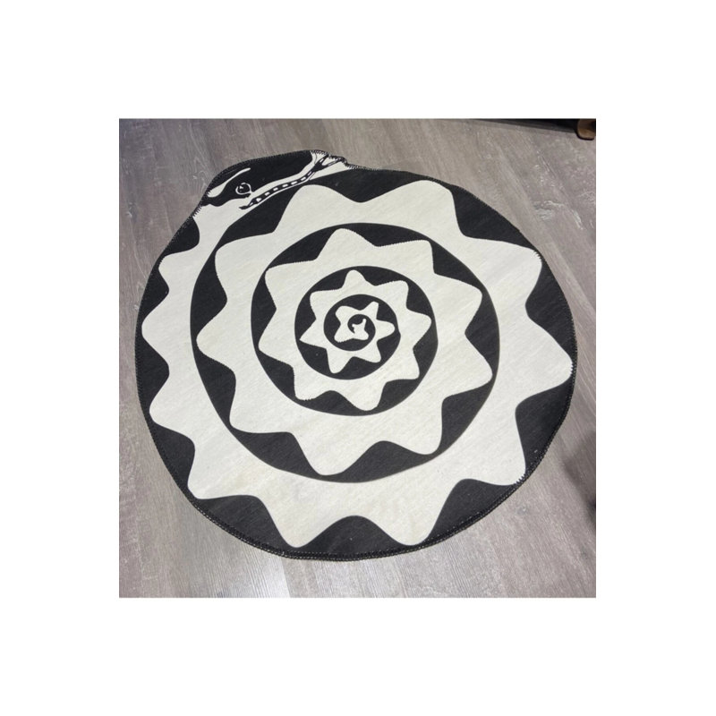 Tapis décoratif lavable Snake, Nouveauté 2 pi 8 po x 2 pi 8 po