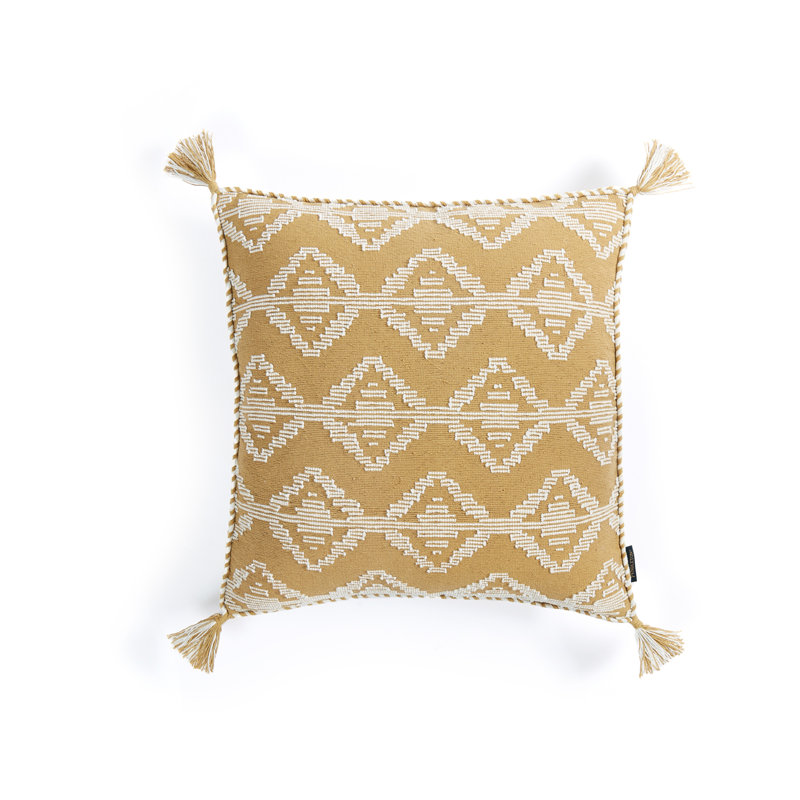 Saddle Brook 20X20 Yellow Ivory
