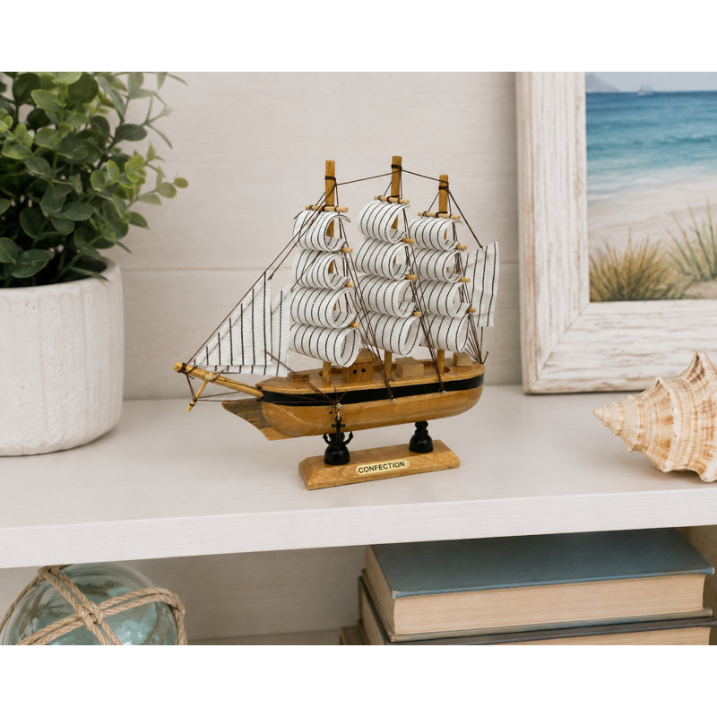 Figurine Schooner