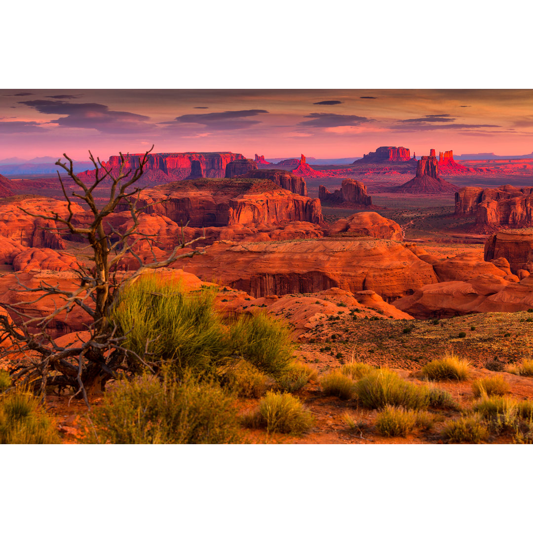 Leinwandbild Jagt Mesa Navajo Tribal Majesty Place in der Nähe von Monument Valley, Arizona, USA