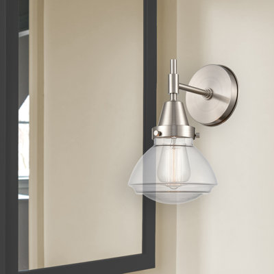 Gayle Armed Sconce