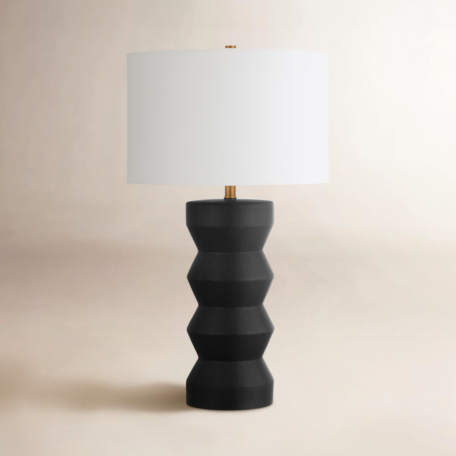 Dublin Ceramic Table Lamp, Matte Black