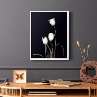 «Tulip Pose III», reproduction encadrée - bois massif