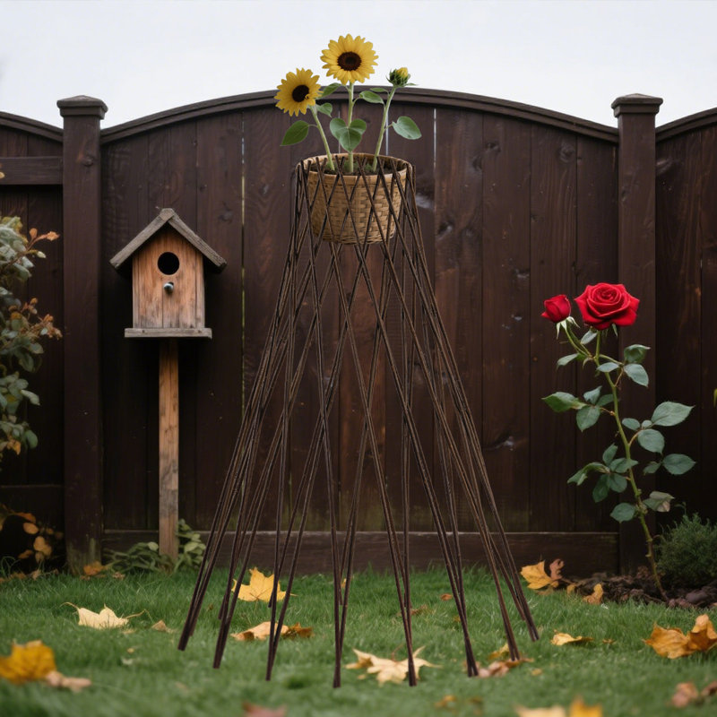 Treillis rond en bois extensible «H» H, H 60 po x l 15 po x P 2 po