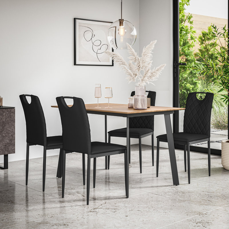 Davaeh 6 - Person Dining Set, Oak/Black/Black