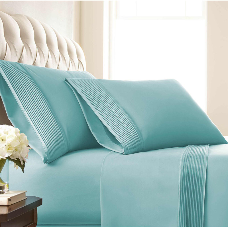 Deux taies d'oreiller à ourlet plissé en microfibre Eldon par Southshore Fine Linens, Très grand, Bleu ciel