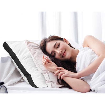 Queen Size Bed Pillows for Sleeping – Set of 2 Black, Soft & Fluffy Down Alternative Cooling Gusseted Hotel Quality Pillows