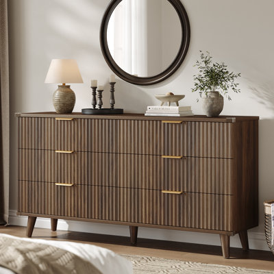 Commode 6 tiroirs avec panneaux ondulés, armoire de rangement Boho moderne avec cadre solide et poignées en métal, rangement polyvalent pour la chambre à coucher, le salon, l'entrée, le couloir et le placard