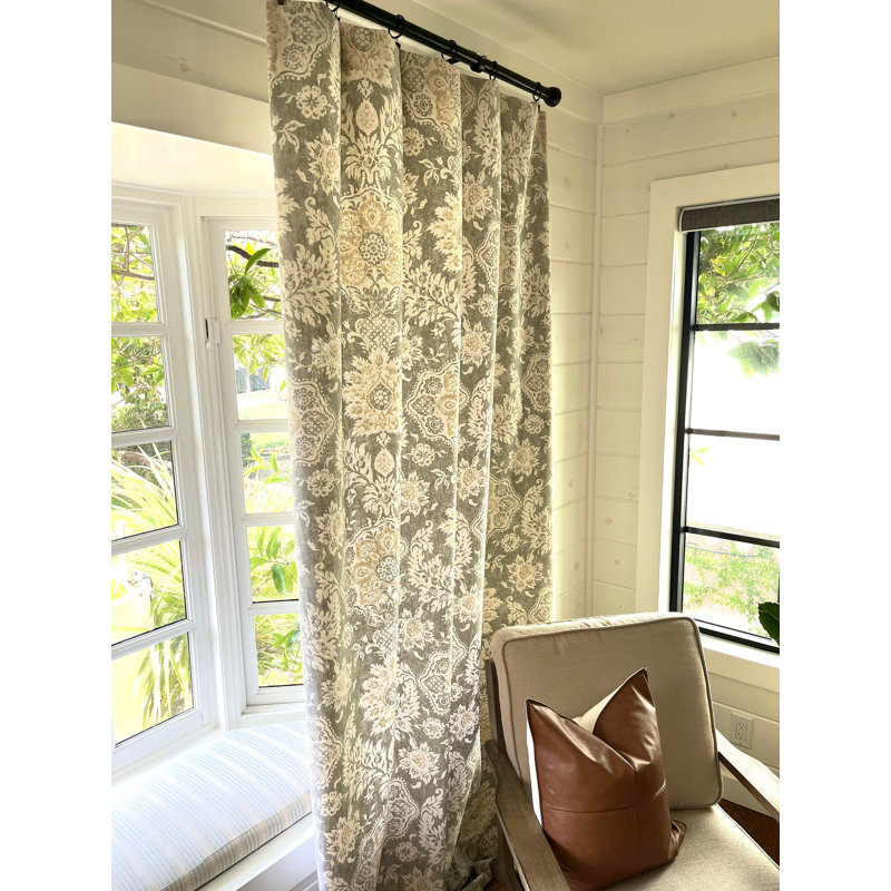 Rideaux à motif floral gris clair et beige, L 25 po x L 90 po