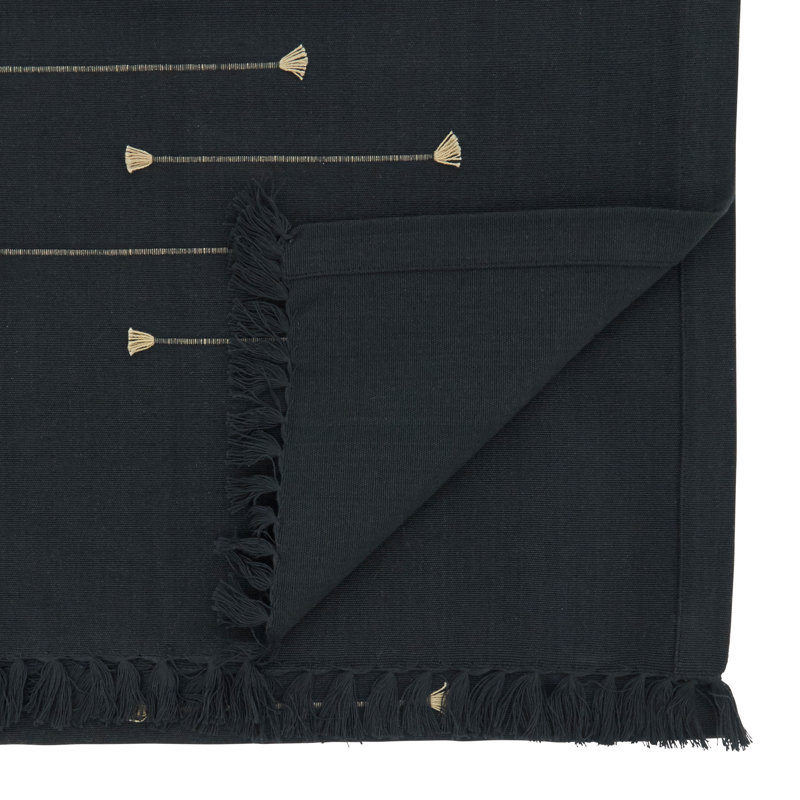 Runner_Fringe Table Runner With Line Design, Black