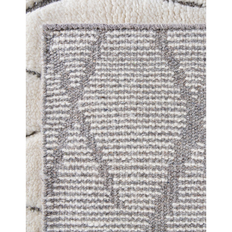 Tureka Hand-Knotted Wool Geometric Area Rug 