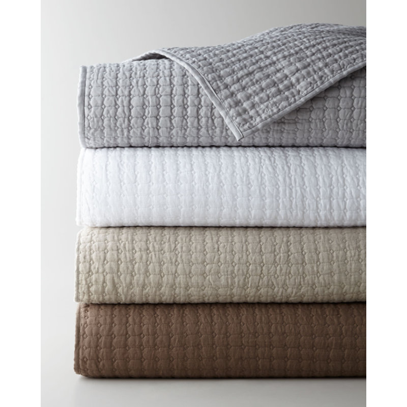 Cathalina Linen Quilt, Twin Quilt, Gray Chambray
